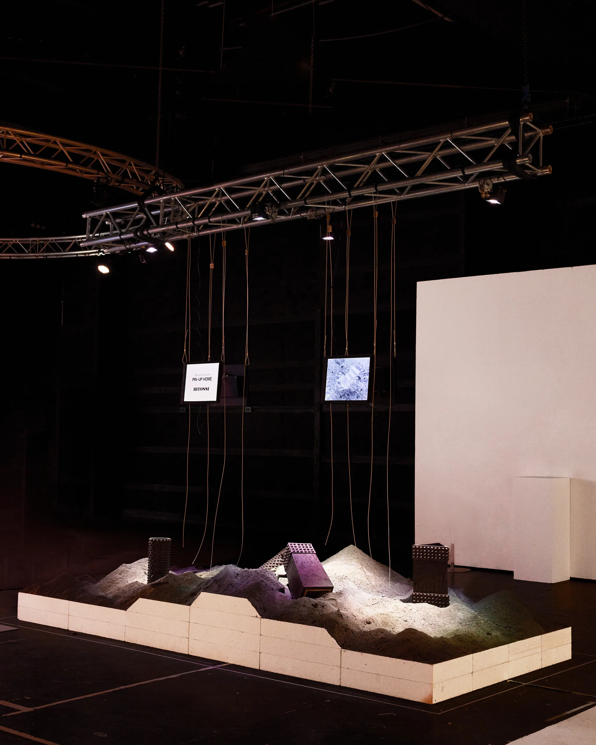 PIN–UP HOME + BITOSSI